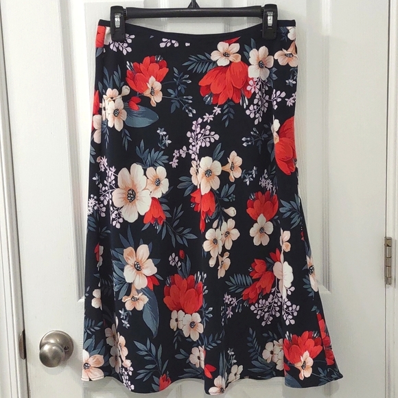 Ann Taylor Modest Pink Tropical Floral Midi Skirt Size S - Picture 8 of 8